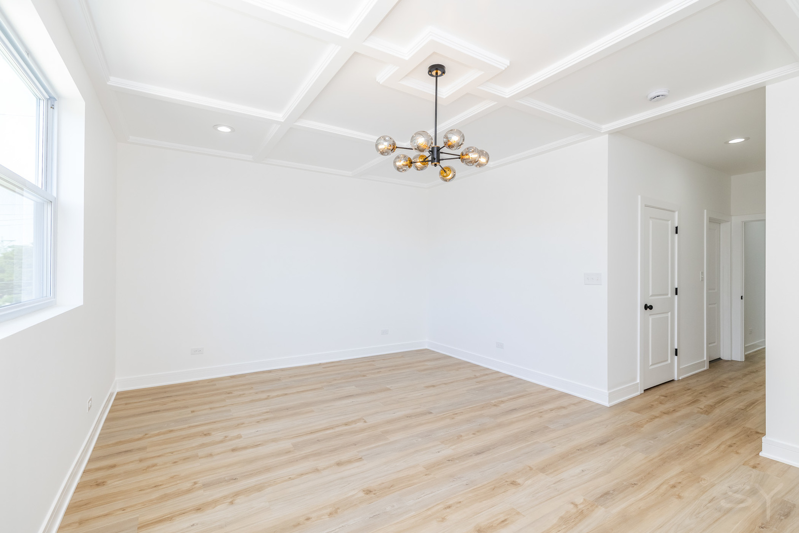 544 N Lawndale Avenue Property Photo 33