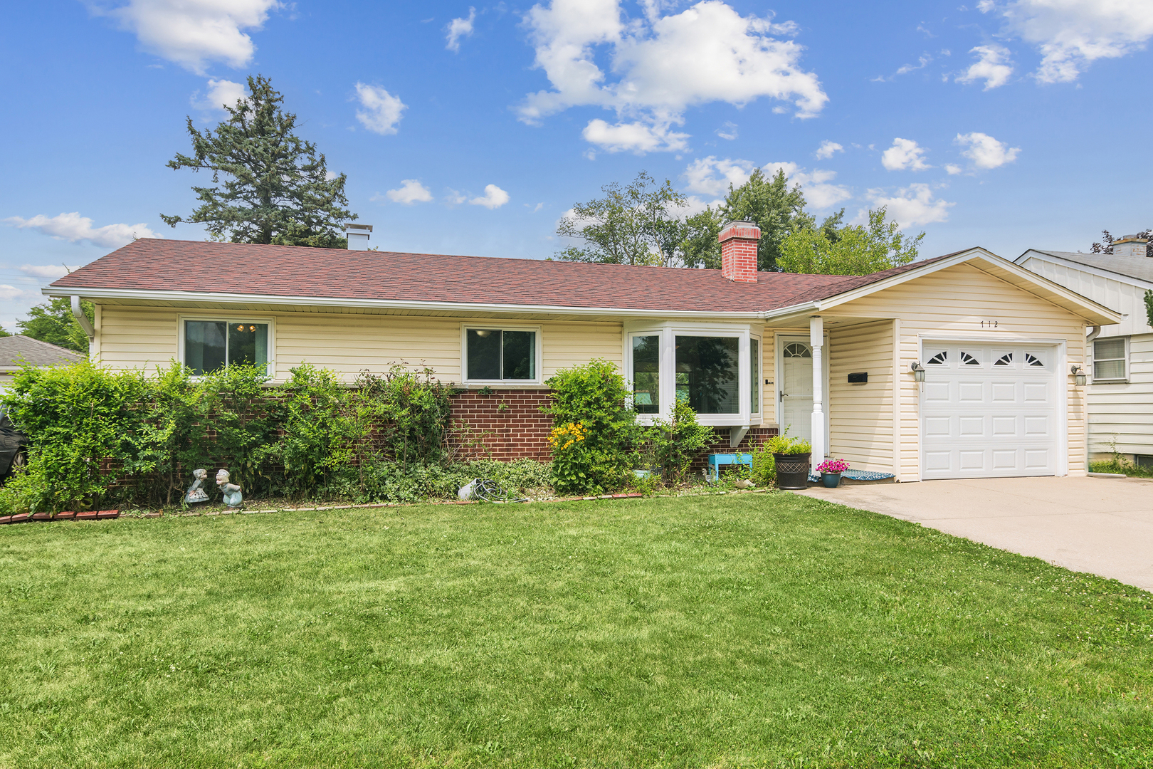 712 Saint Marys Parkway Property Photo 1