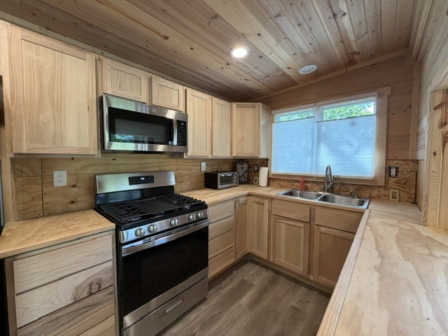 2795 E 28th Lot 1053 Road Property Photo 16