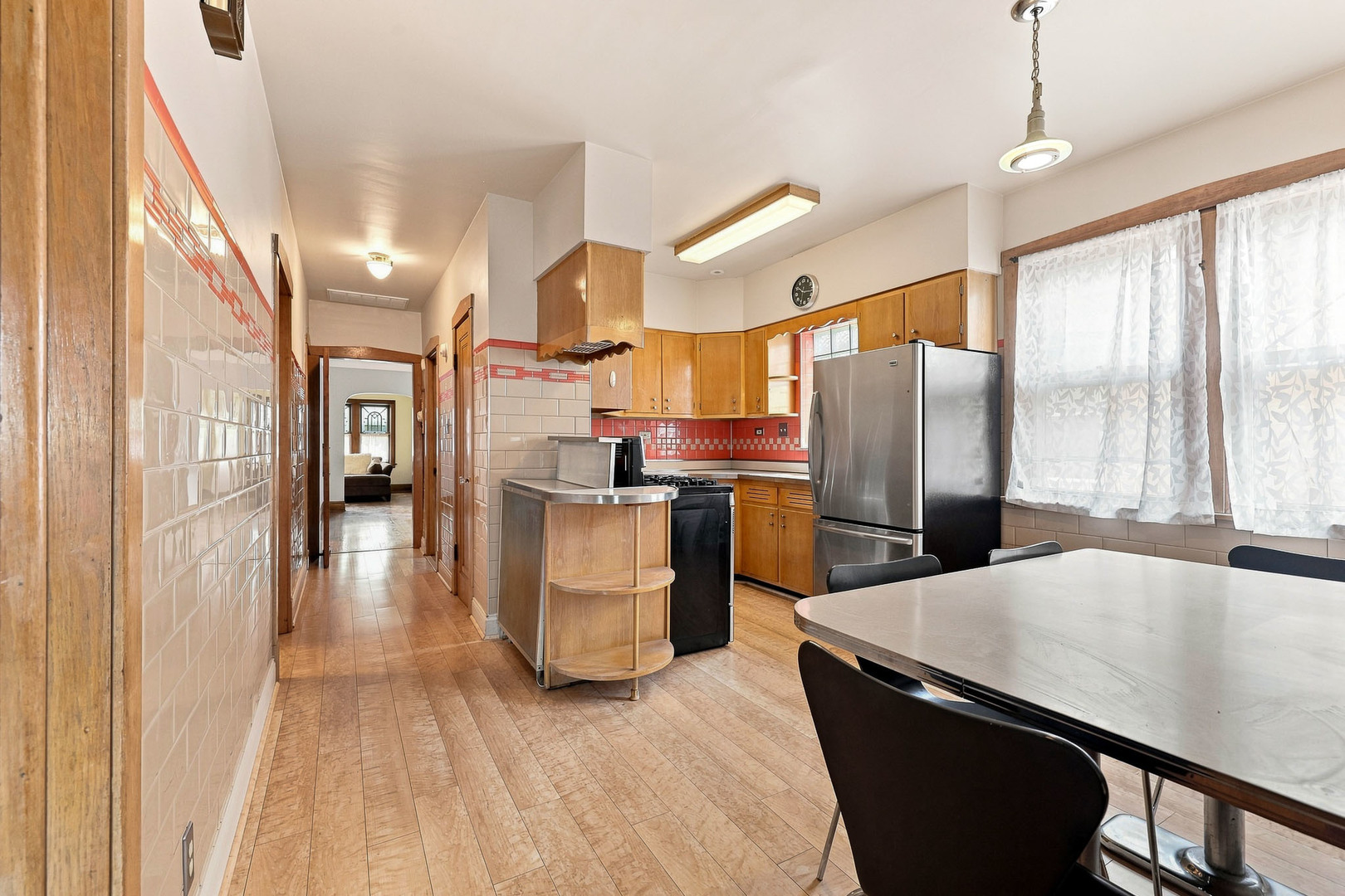 1924 Clinton Avenue Property Photo 15