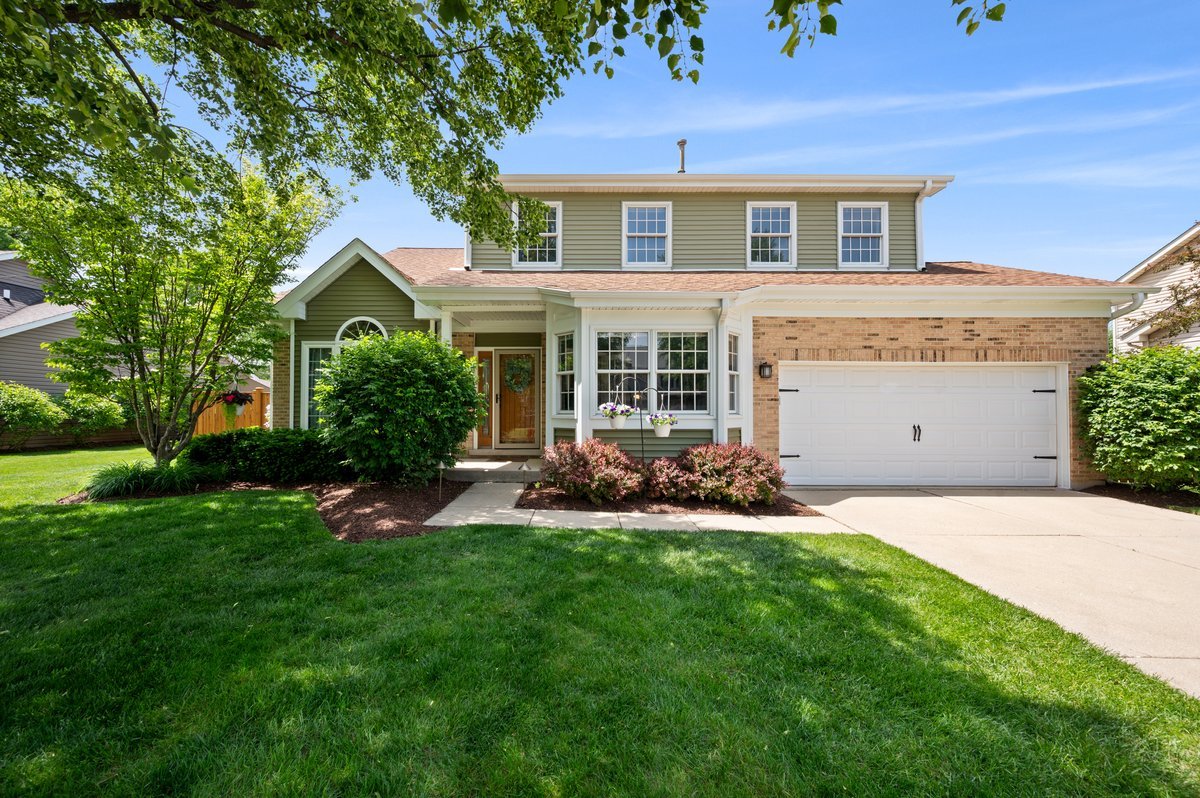 112 N Bristol Drive
