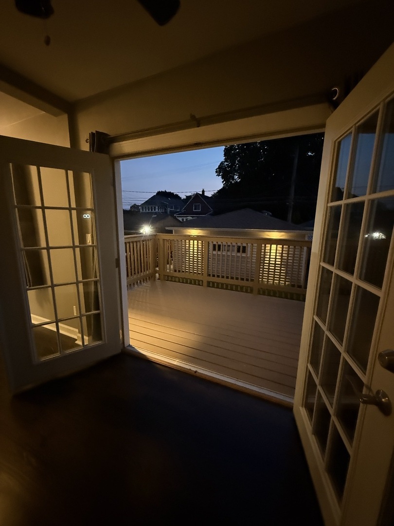 1322 Euclid Avenue Property Photo 9
