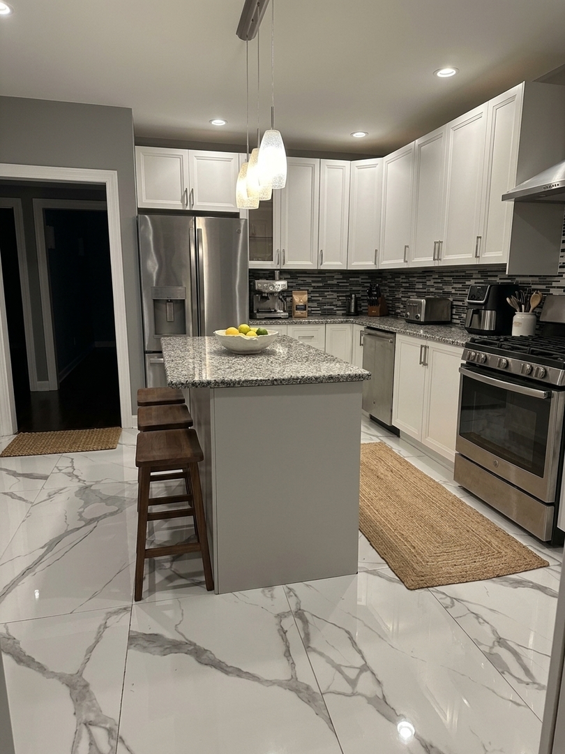 1322 Euclid Avenue Property Photo 34