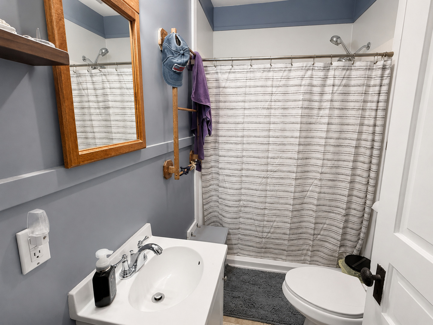 414 Locust Street Property Photo 7