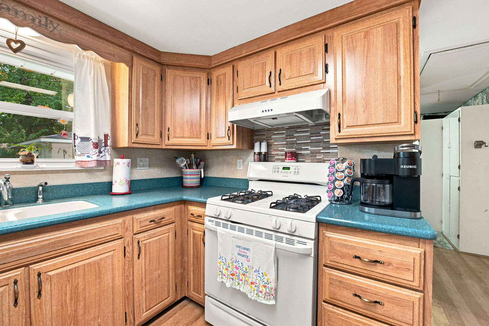 1511 N Kankakee Street Property Photo 10