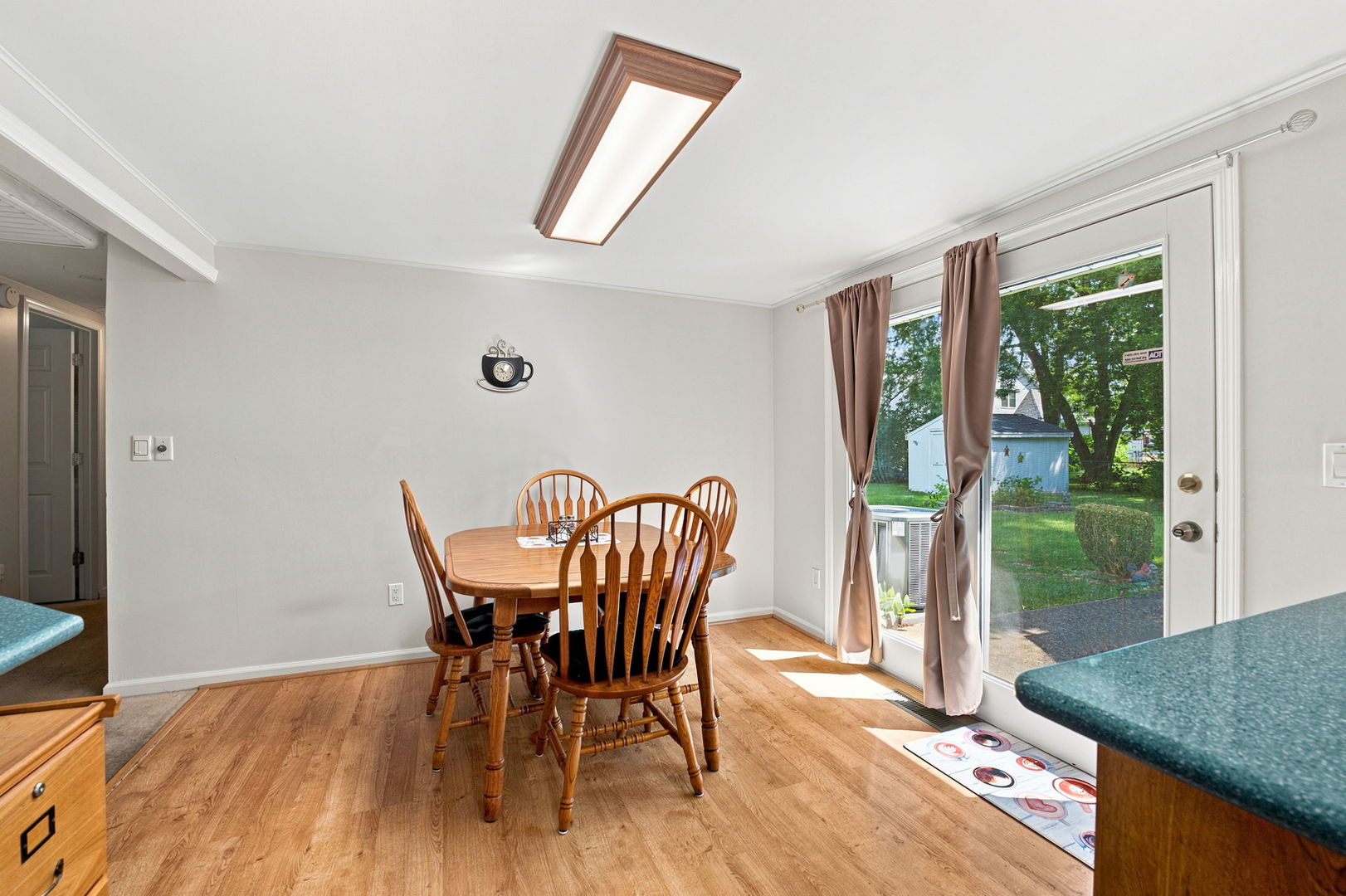 1511 N Kankakee Street Property Photo 13