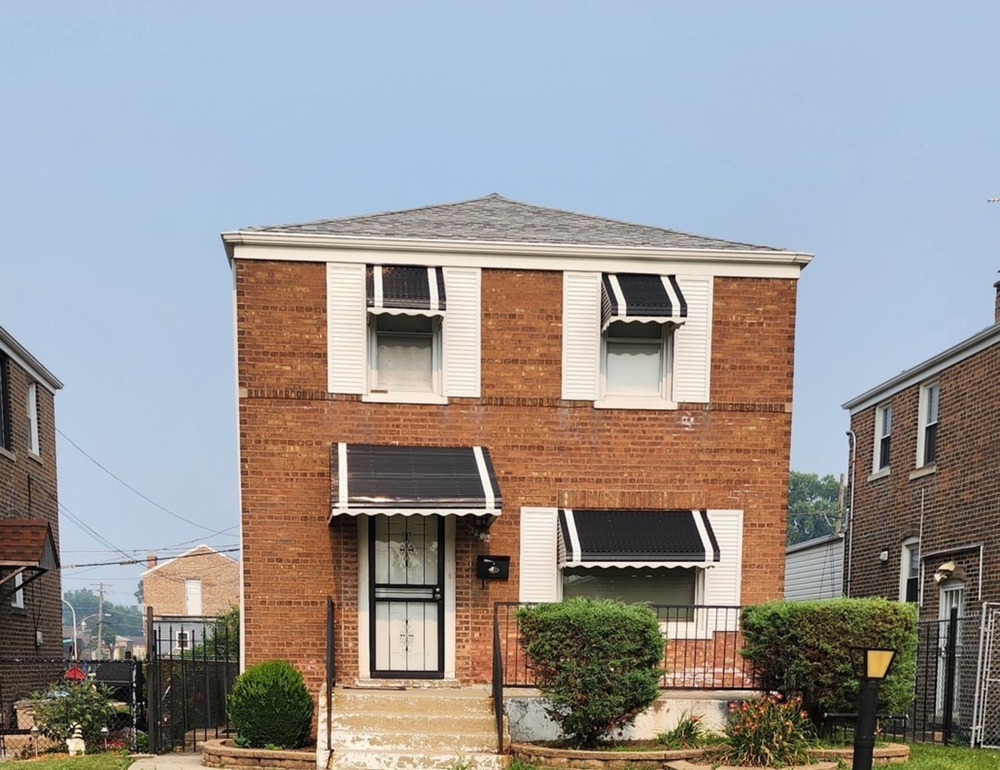 9205 S Sangamon Street Property Photo 1