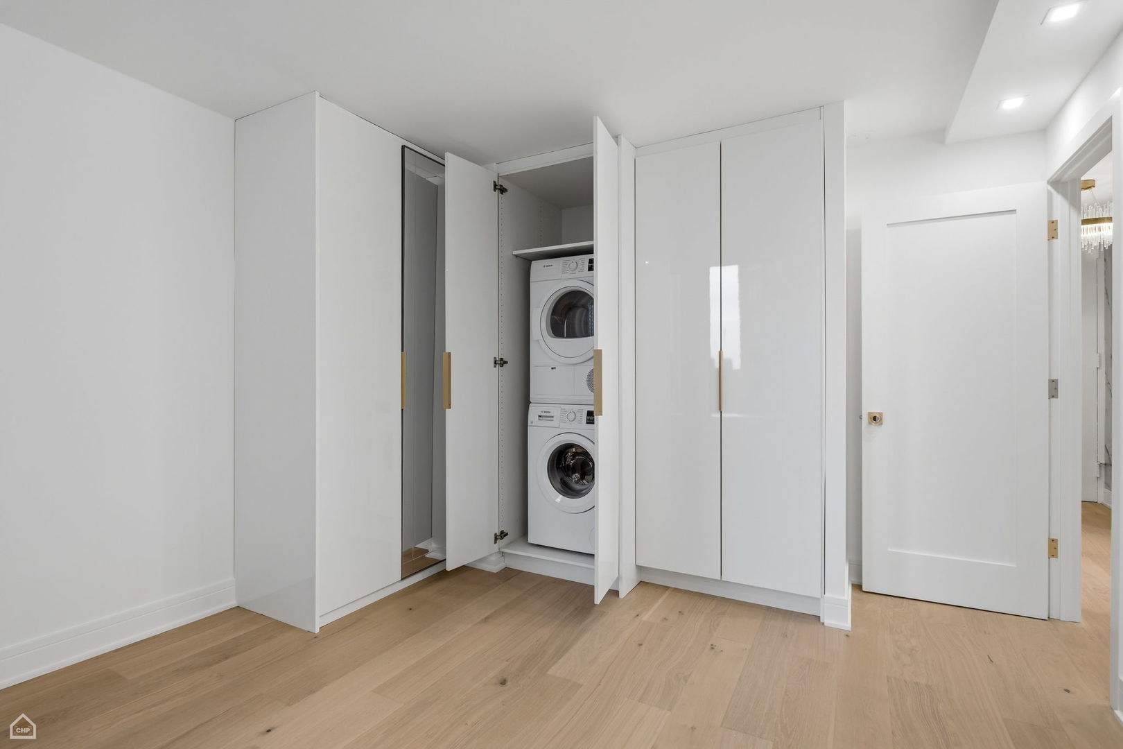 100 E Walton Street 36c Property Photo 9