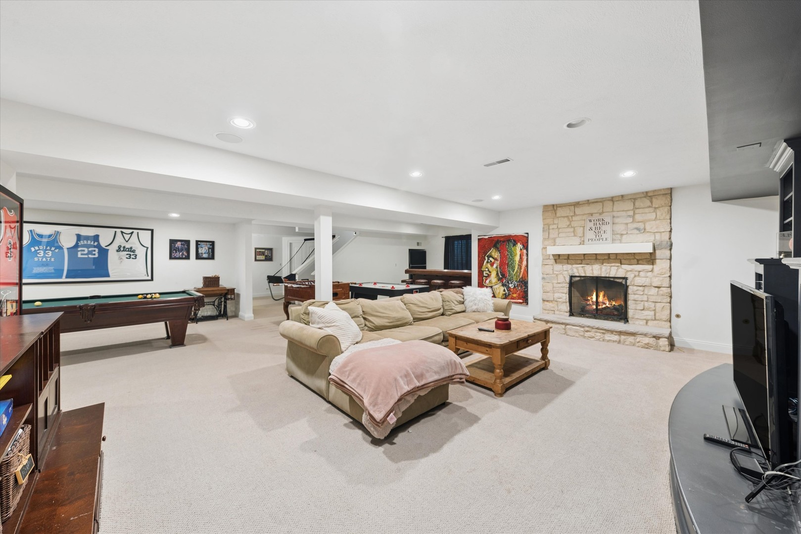 678 Oak Street Property Photo 37