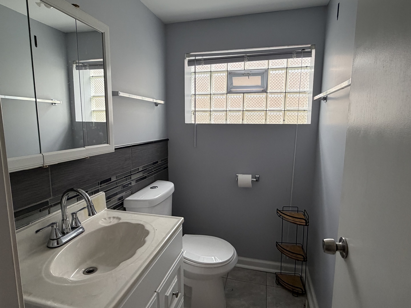 8201 S Homan Avenue Property Photo 15