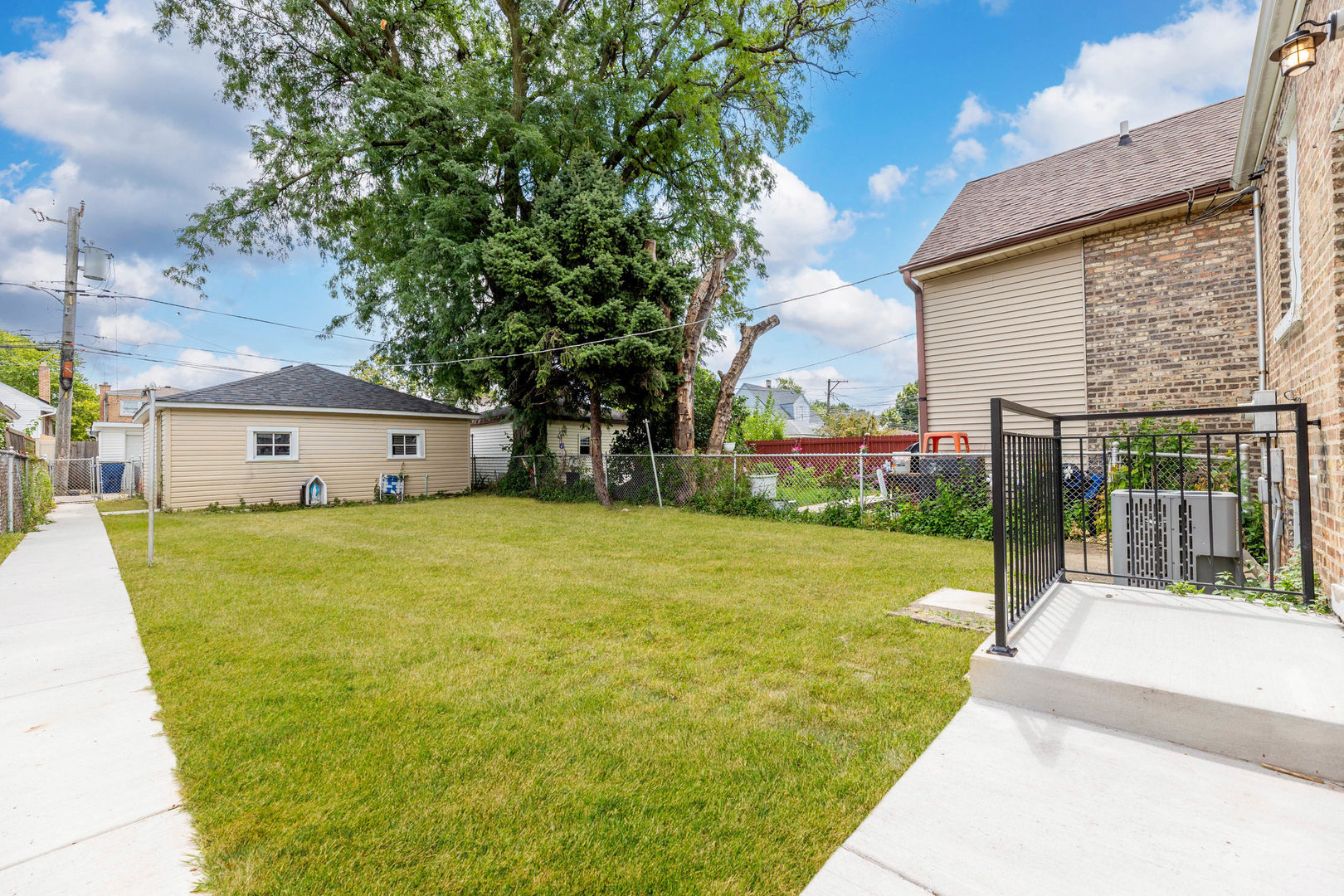3523 S 53rd Avenue Property Photo 16