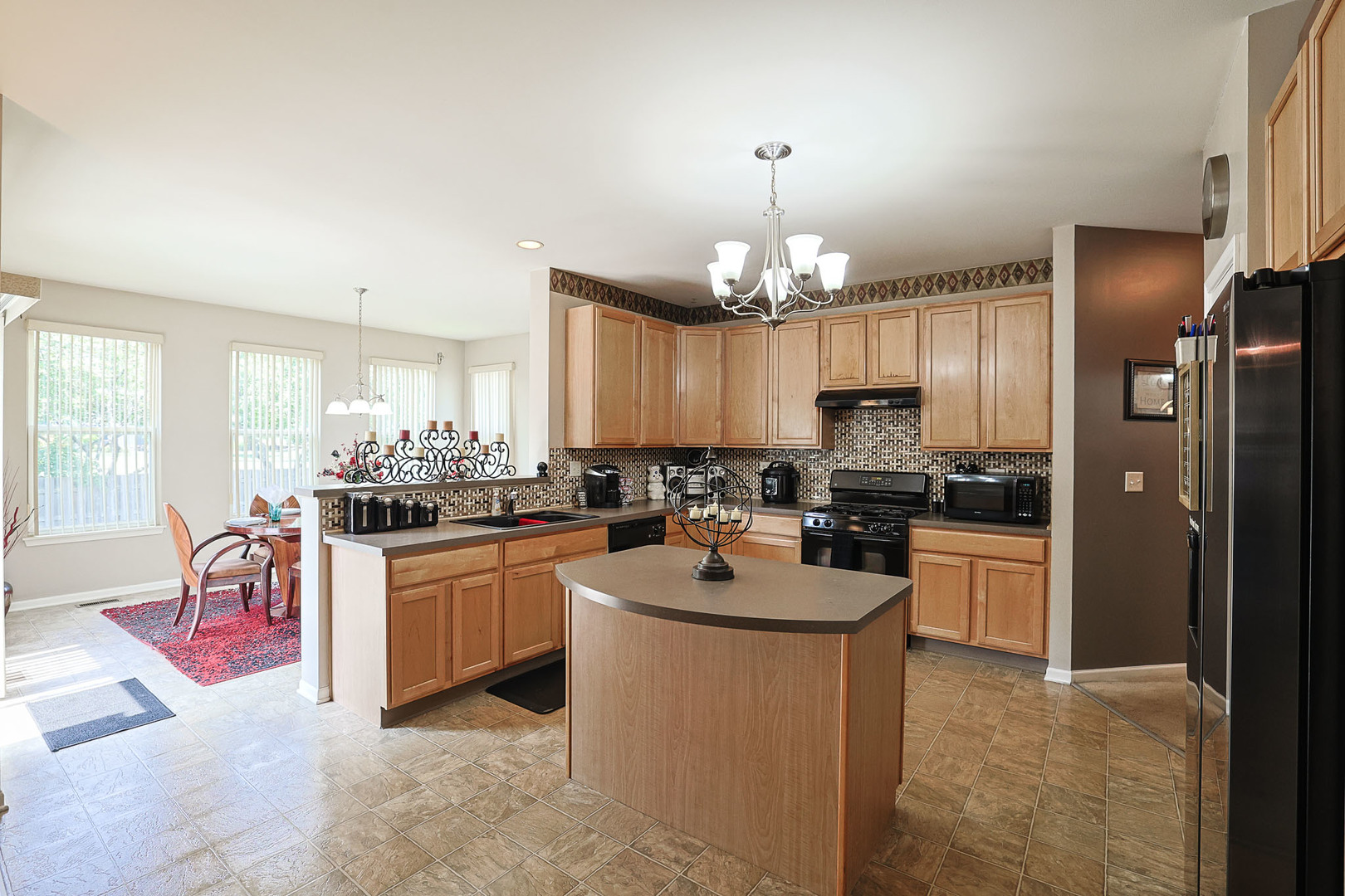 2109 Chad Lane Property Photo 8