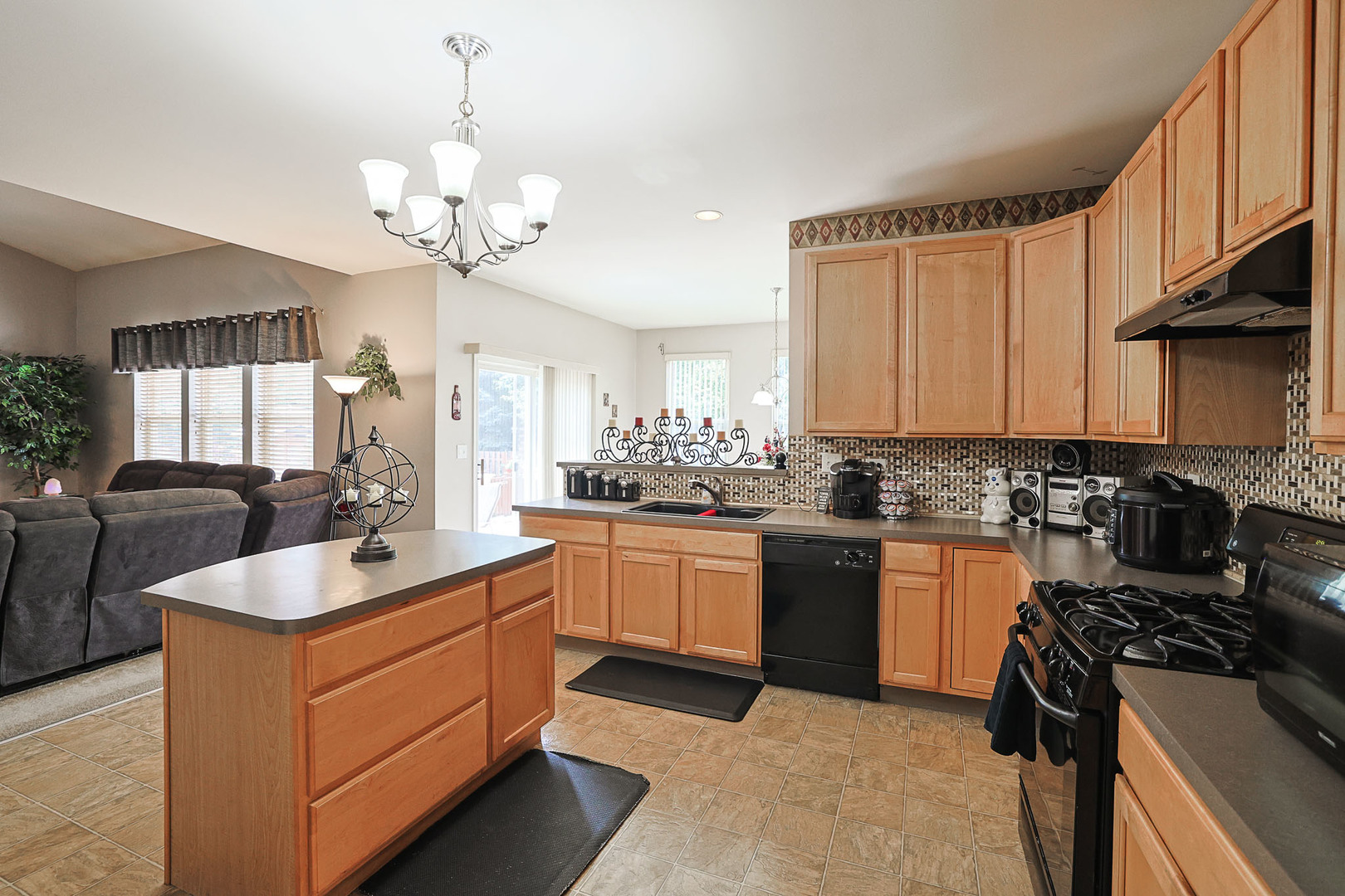 2109 Chad Lane Property Photo 10