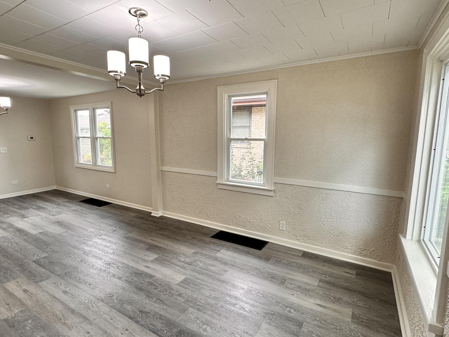 108 18th Avenue Property Photo 5