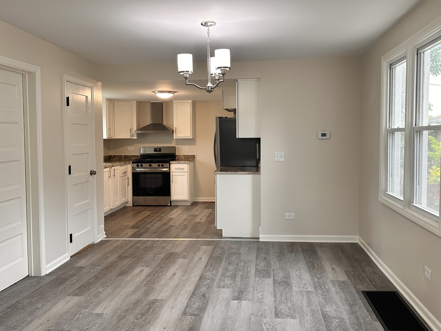 108 18th Avenue Property Photo 6
