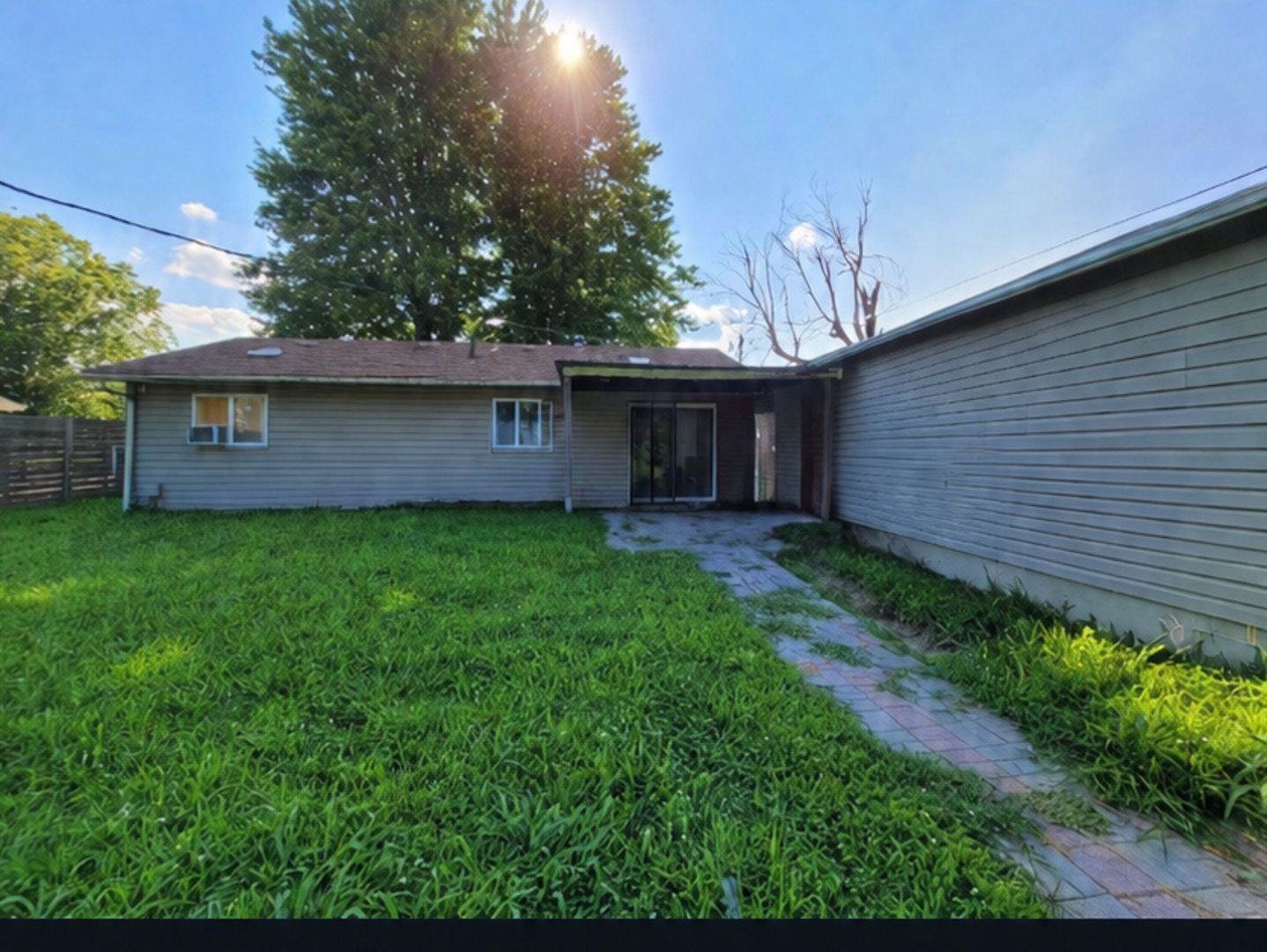 4490 Lake Drive Property Photo 2