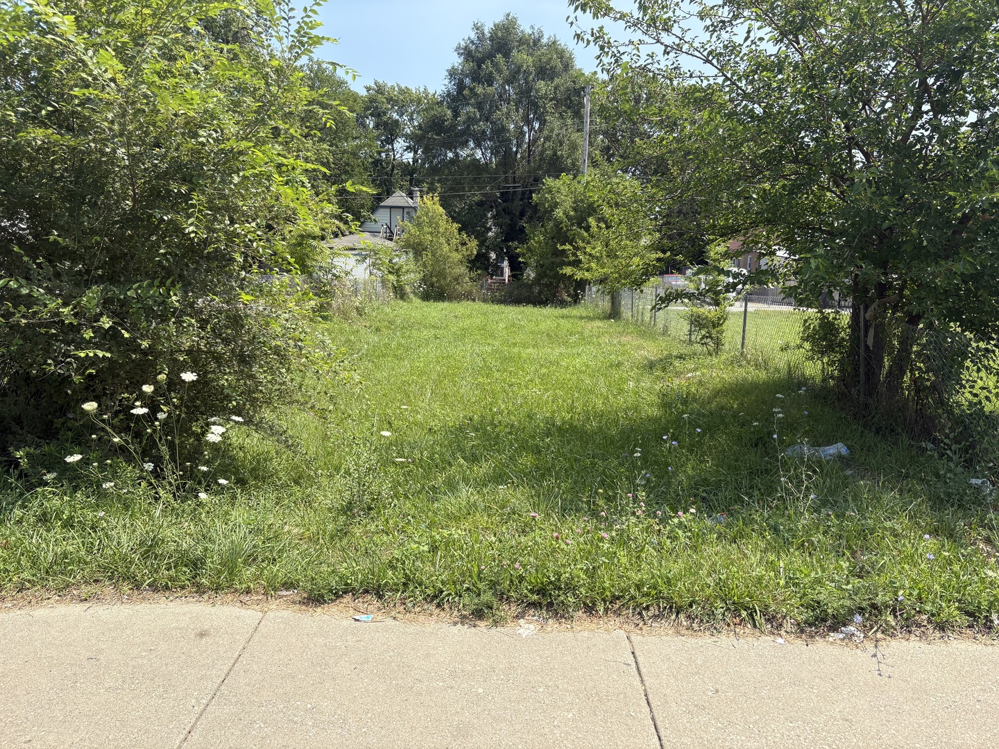 6945 S Ashland Avenue Property Photo 1