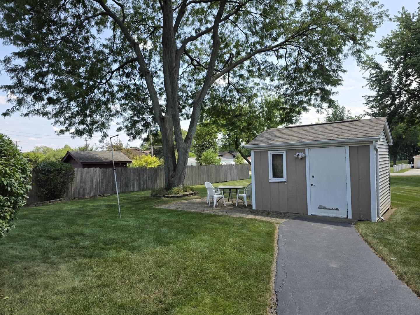 23 W 56th Place Property Photo 7