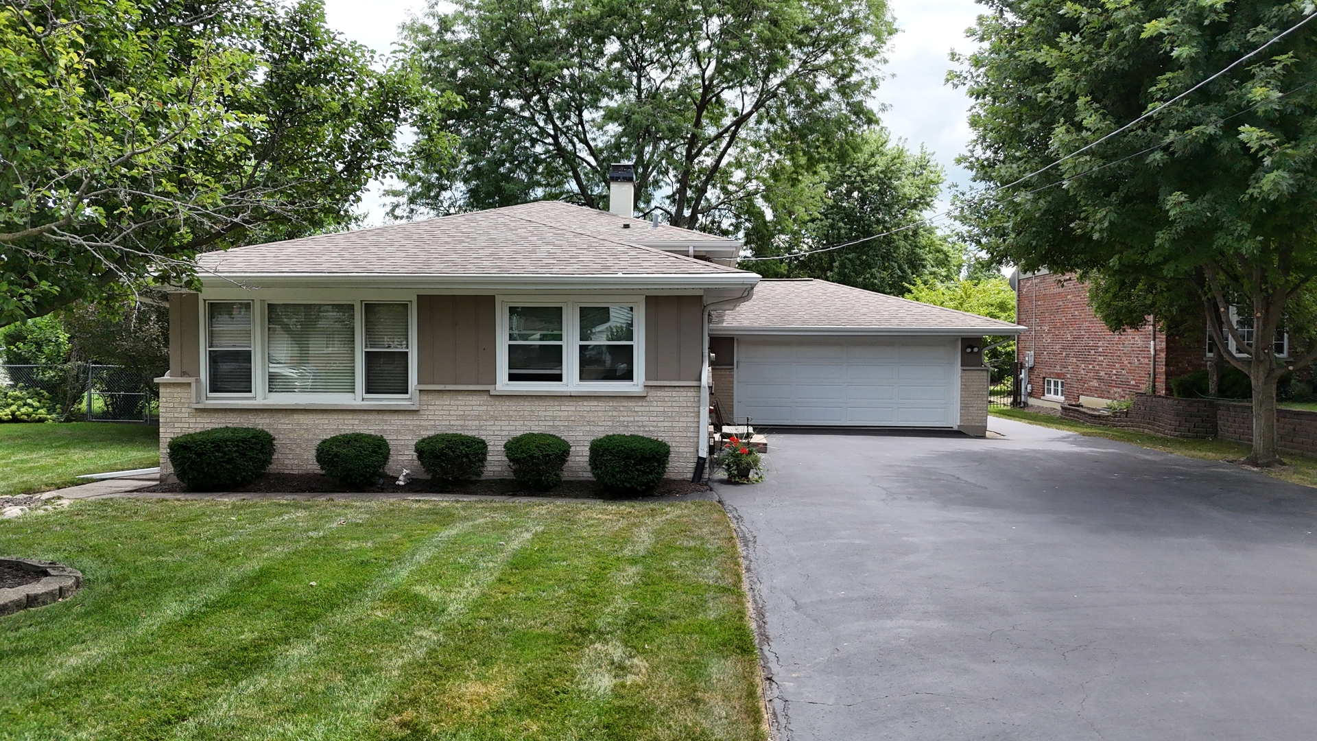 23 W 56th Place Property Photo 17
