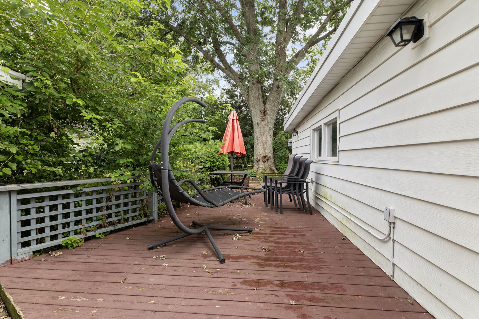 105 Willow Street Property Photo 14