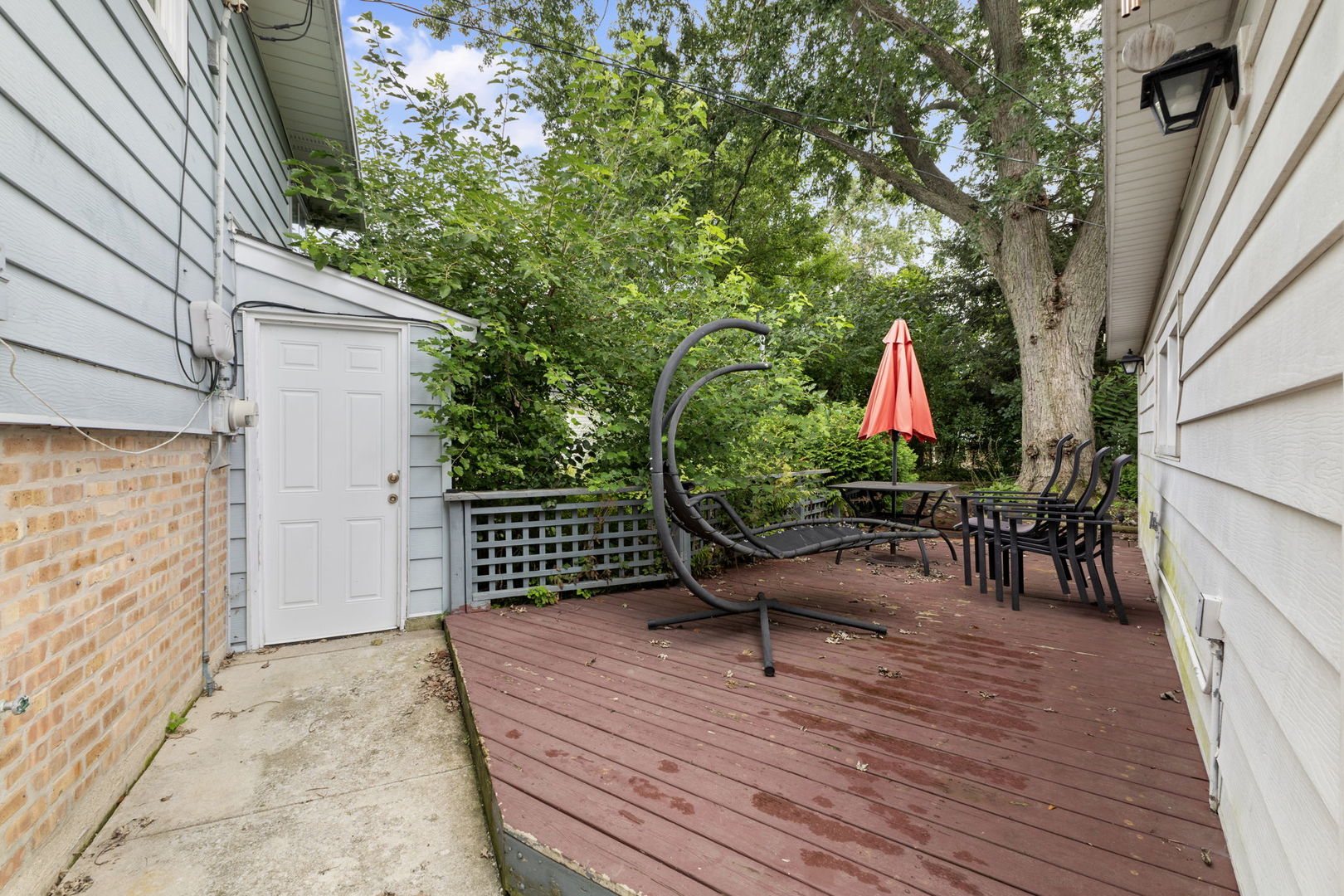 105 Willow Street Property Photo 15