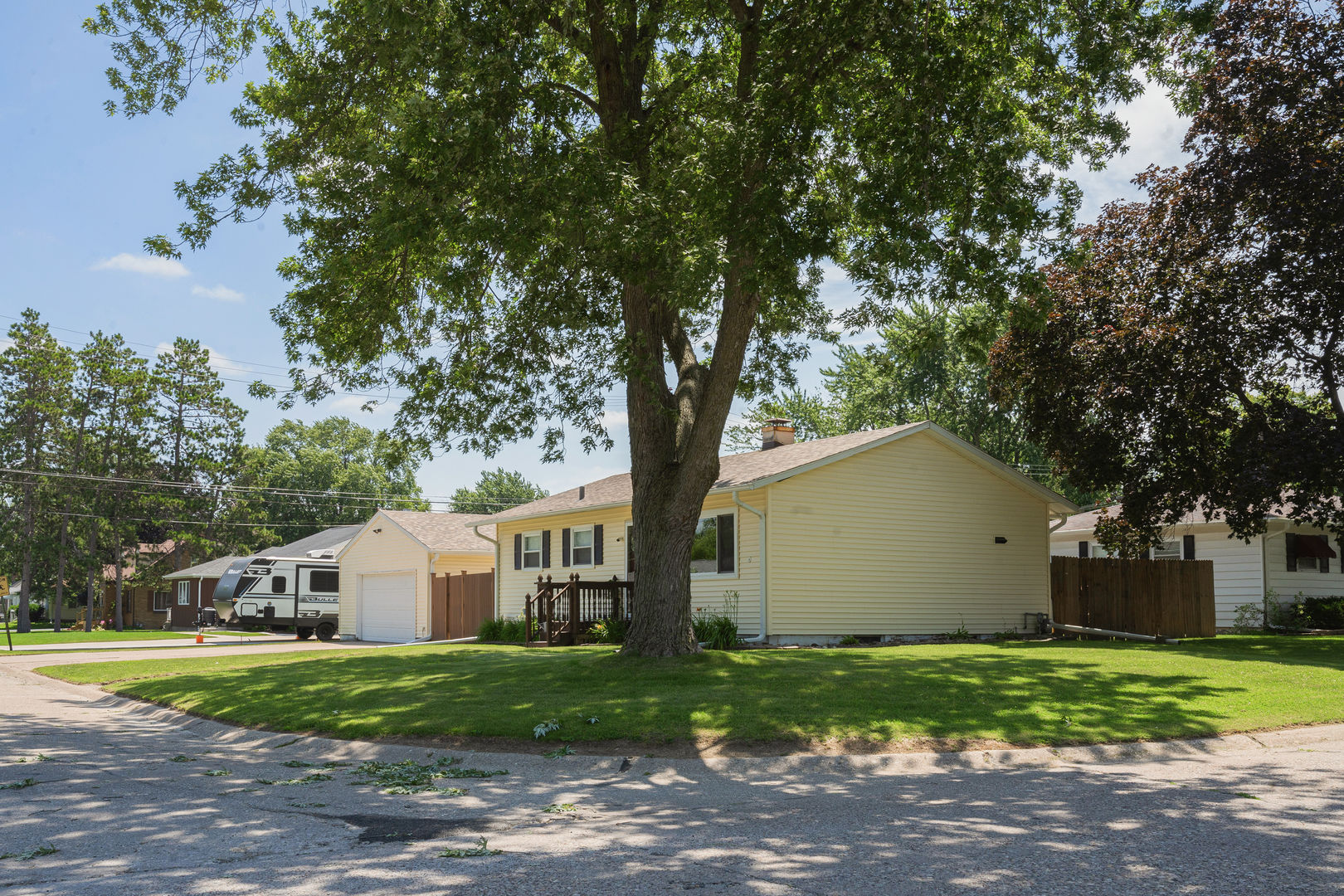1004 37th Avenue Property Photo 5