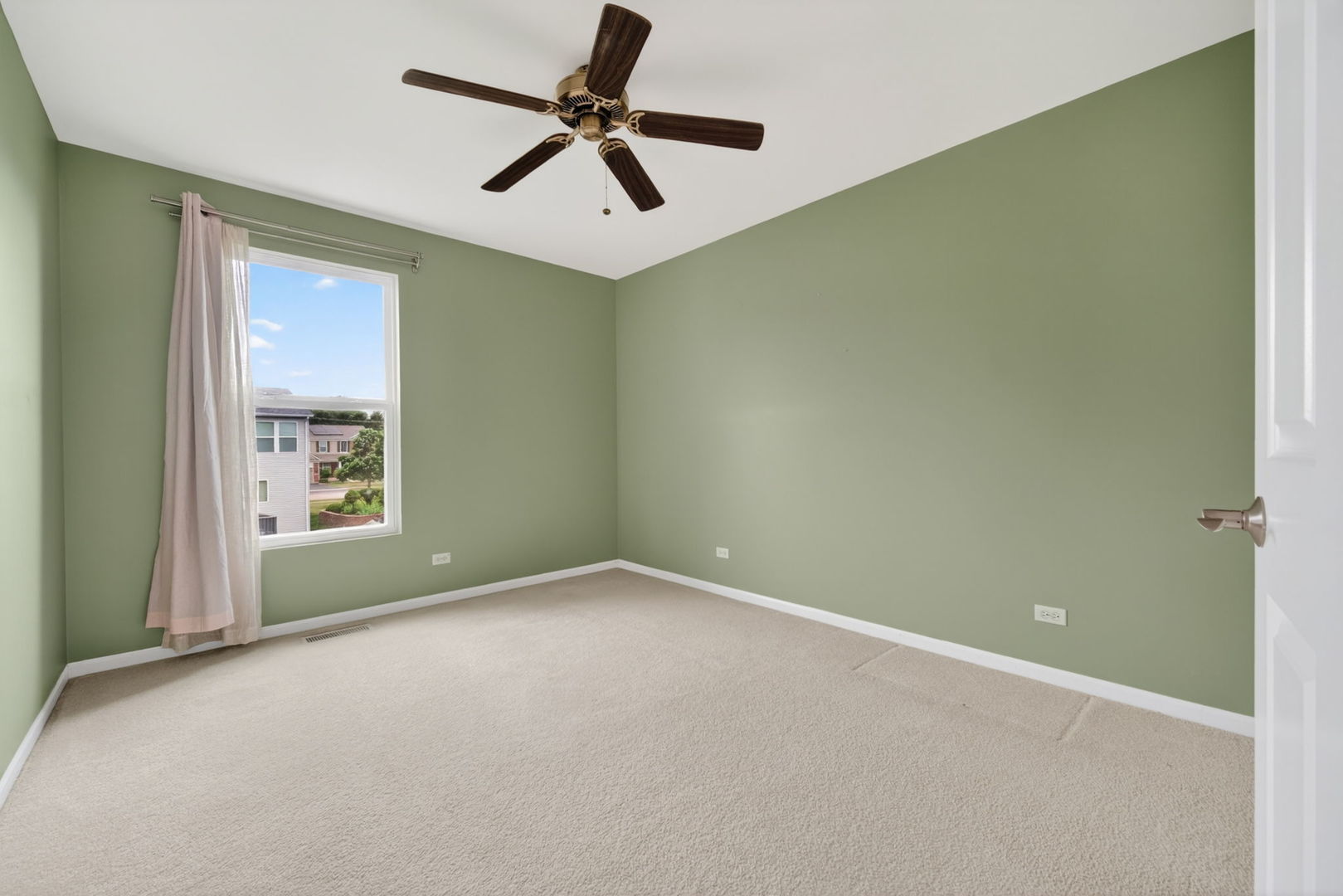 321 Parker Place Property Photo 22