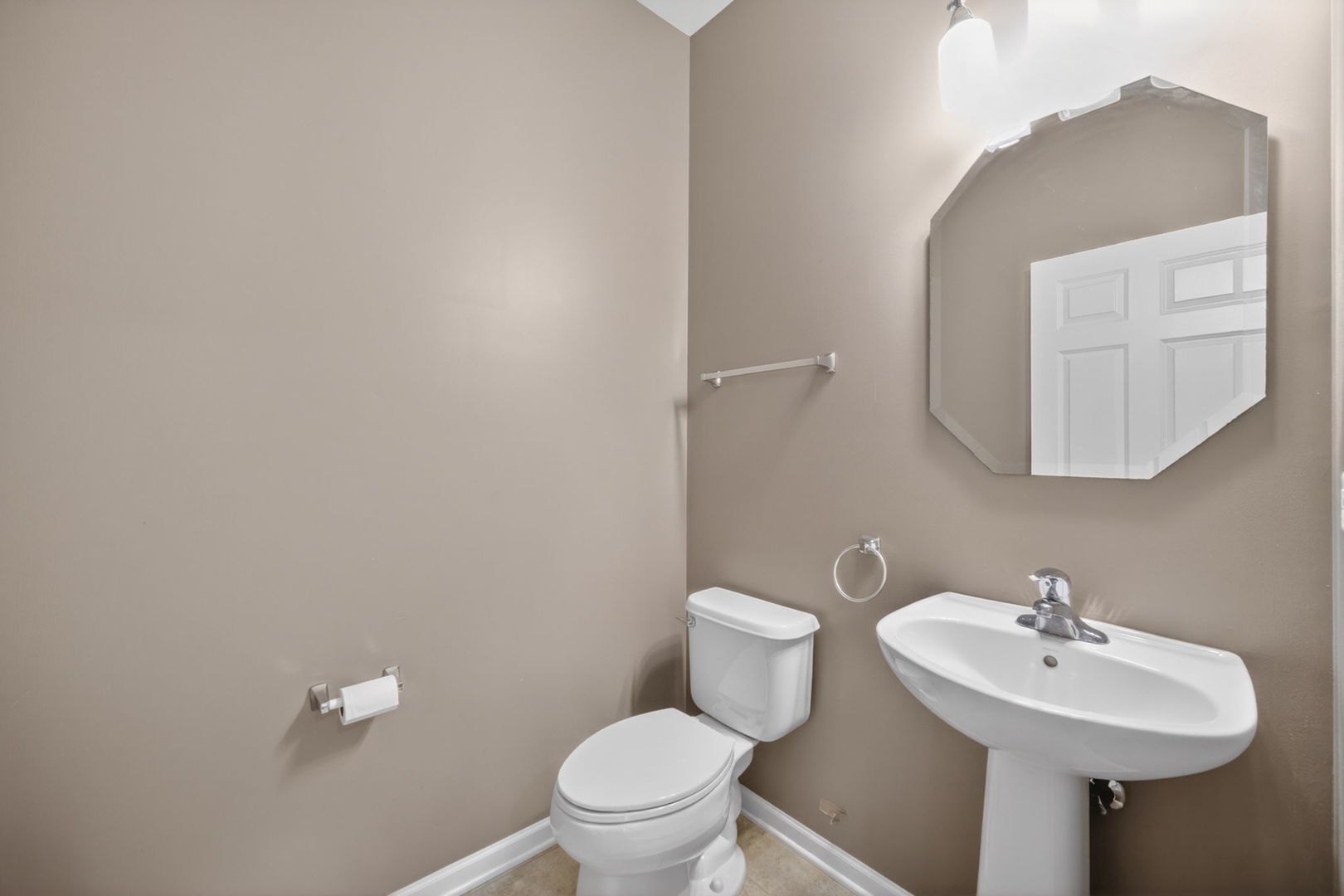 321 Parker Place Property Photo 31