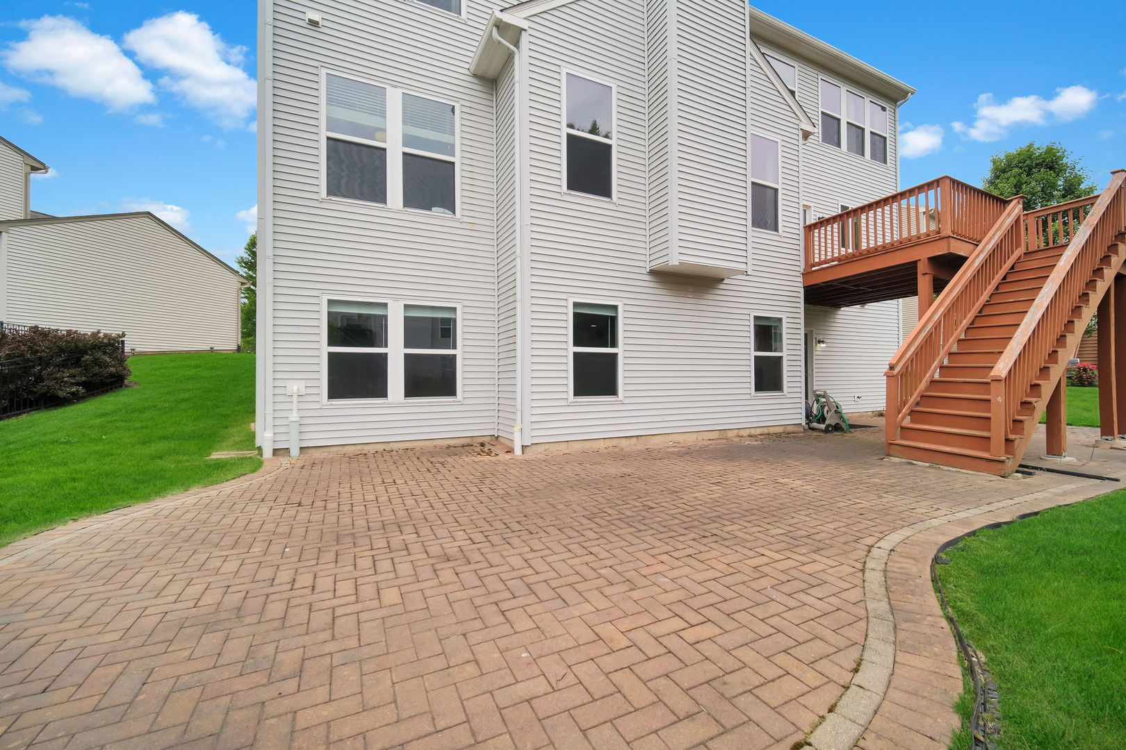 321 Parker Place Property Photo 40