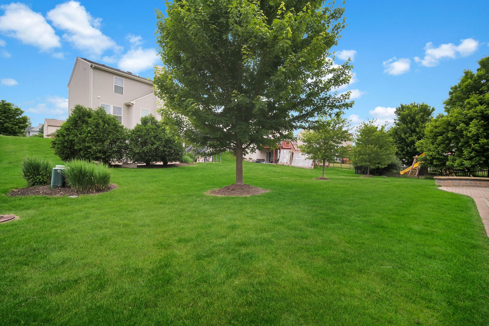 321 Parker Place Property Photo 43