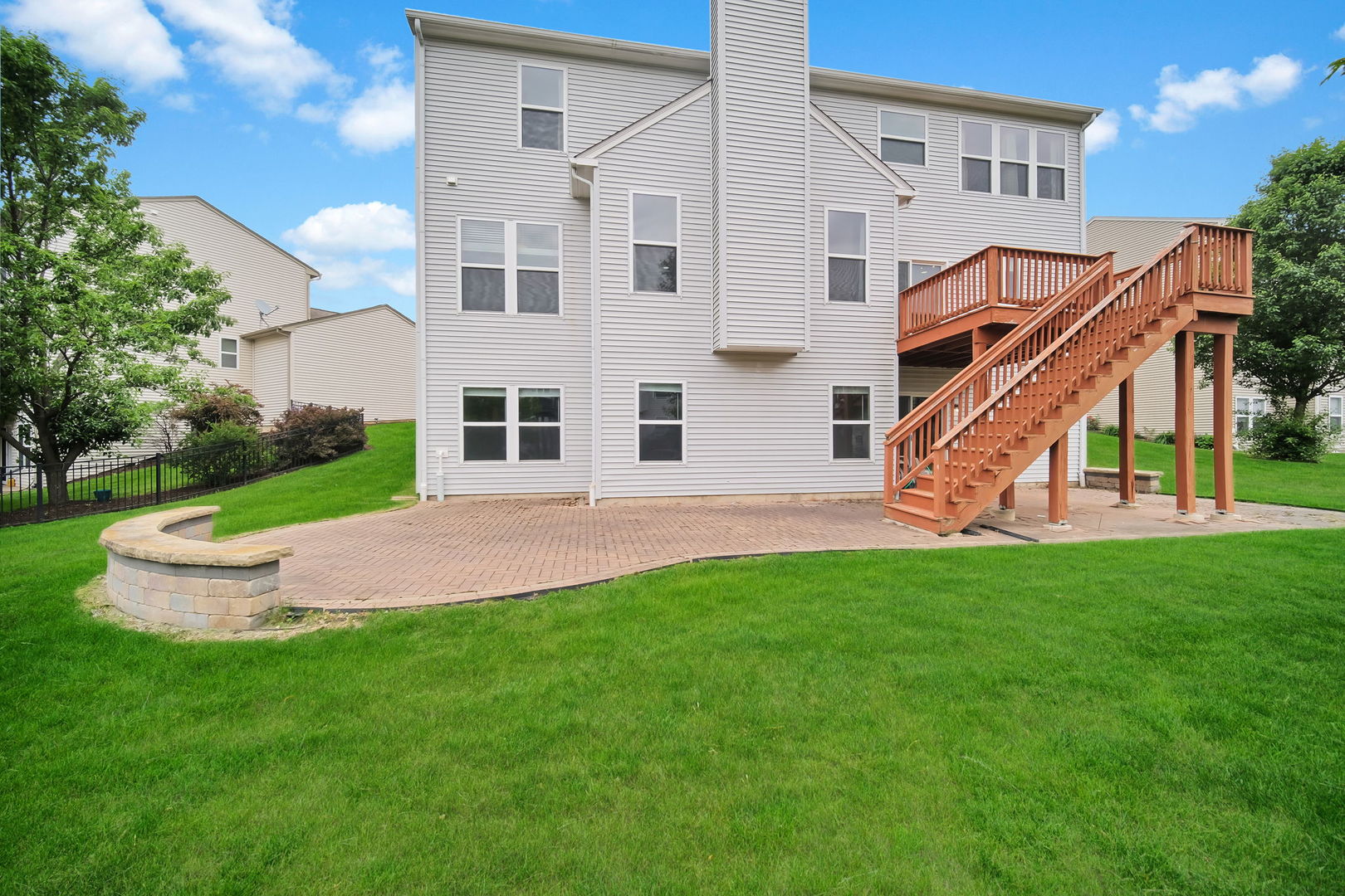 321 Parker Place Property Photo 45