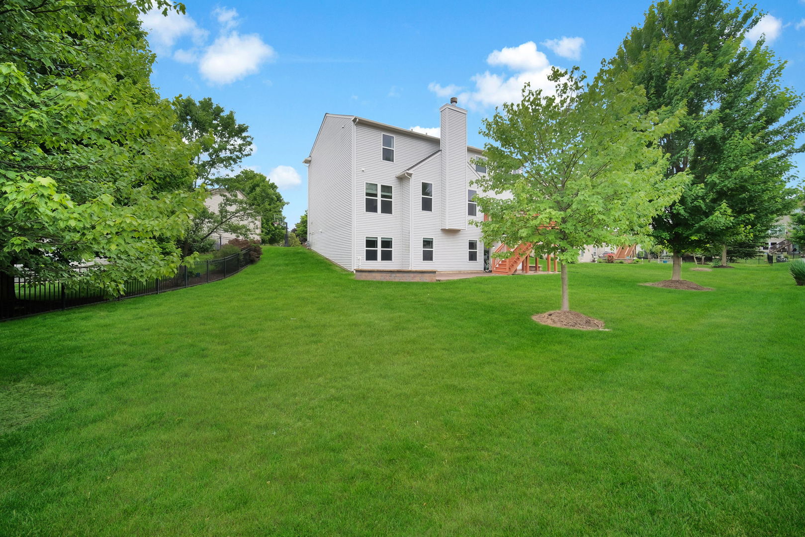 321 Parker Place Property Photo 48