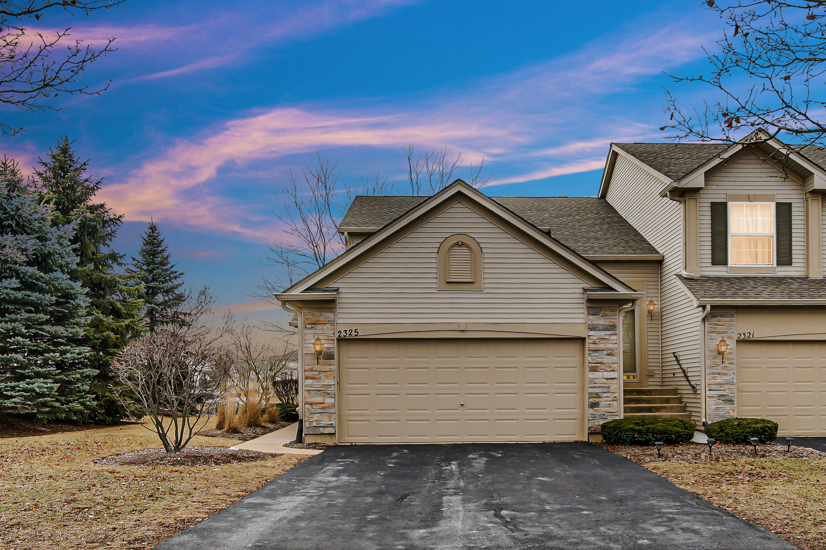 2325 Summerlin Drive Property Photo 4