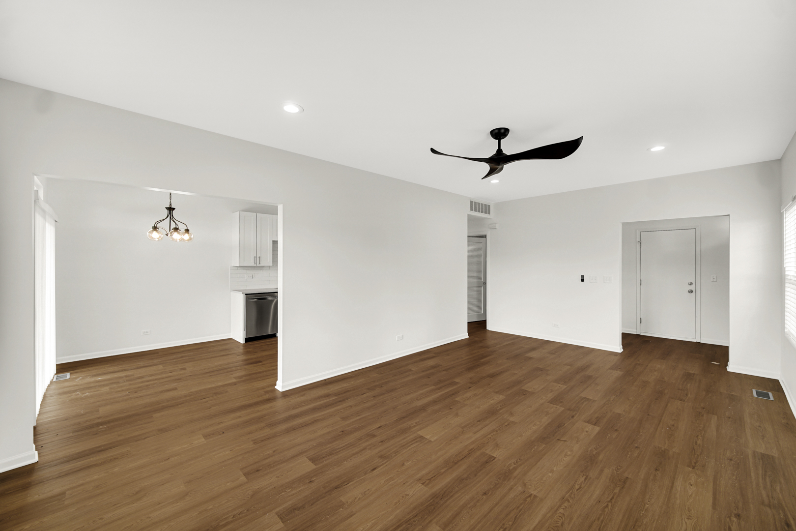2325 Summerlin Drive Property Photo 10