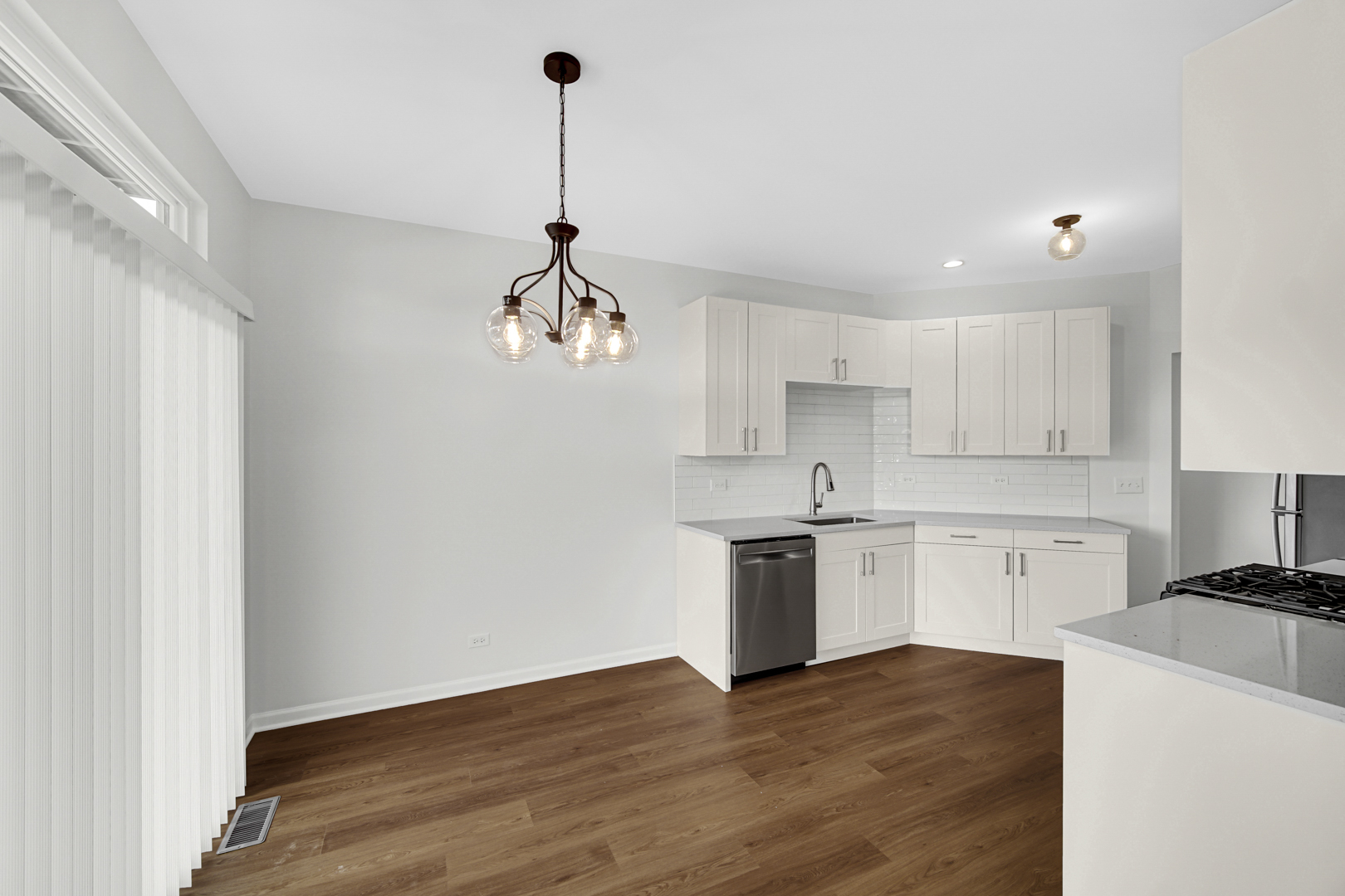 2325 Summerlin Drive Property Photo 11