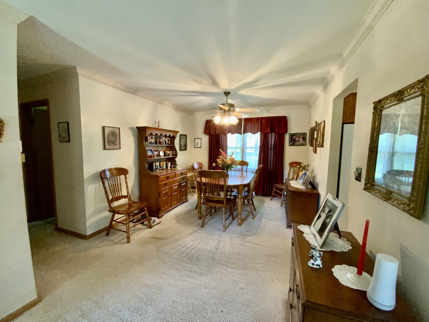 2271 Fitchome Street Property Photo 4