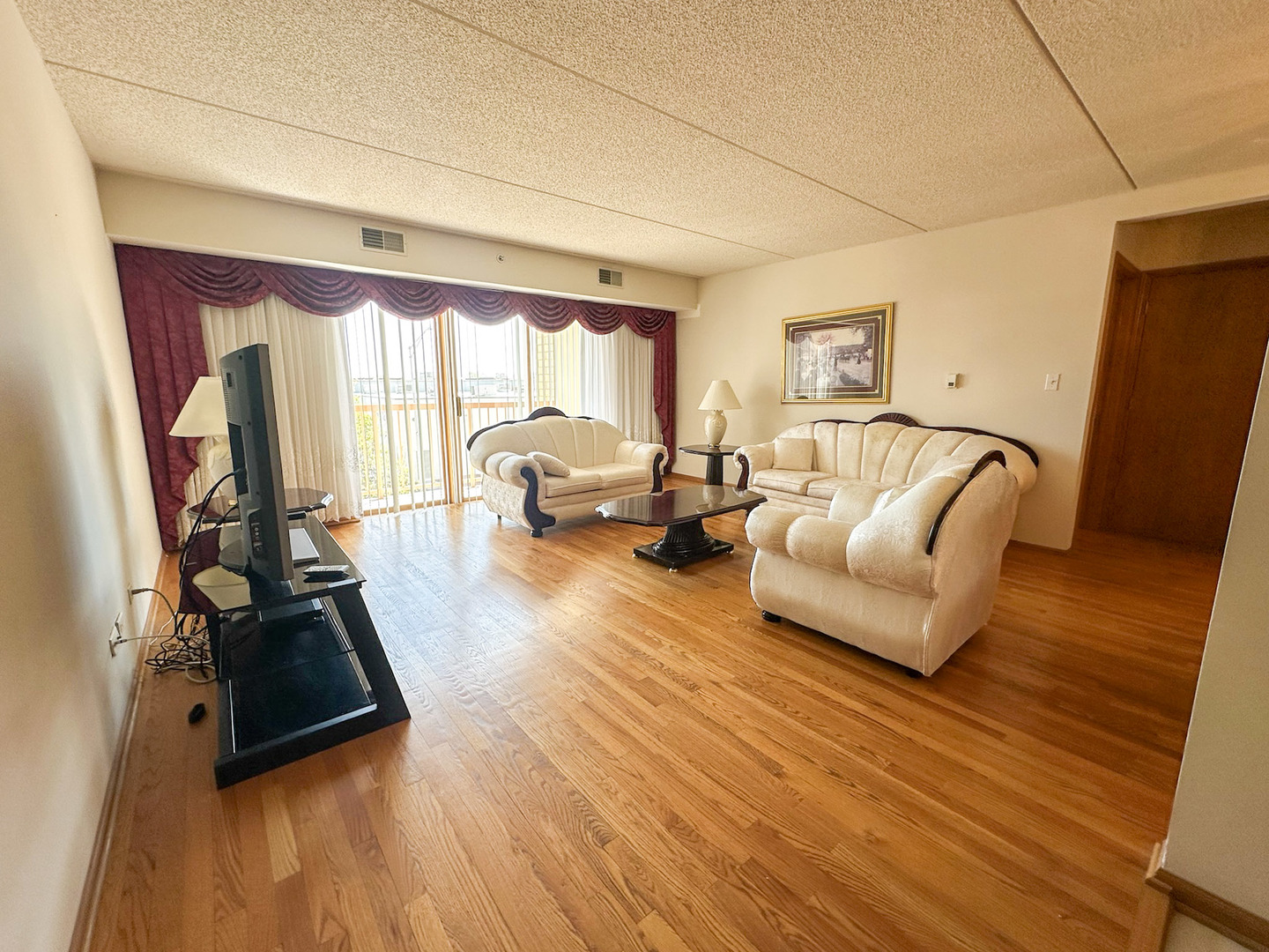 4700 N Harlem Avenue 306 Property Photo 2