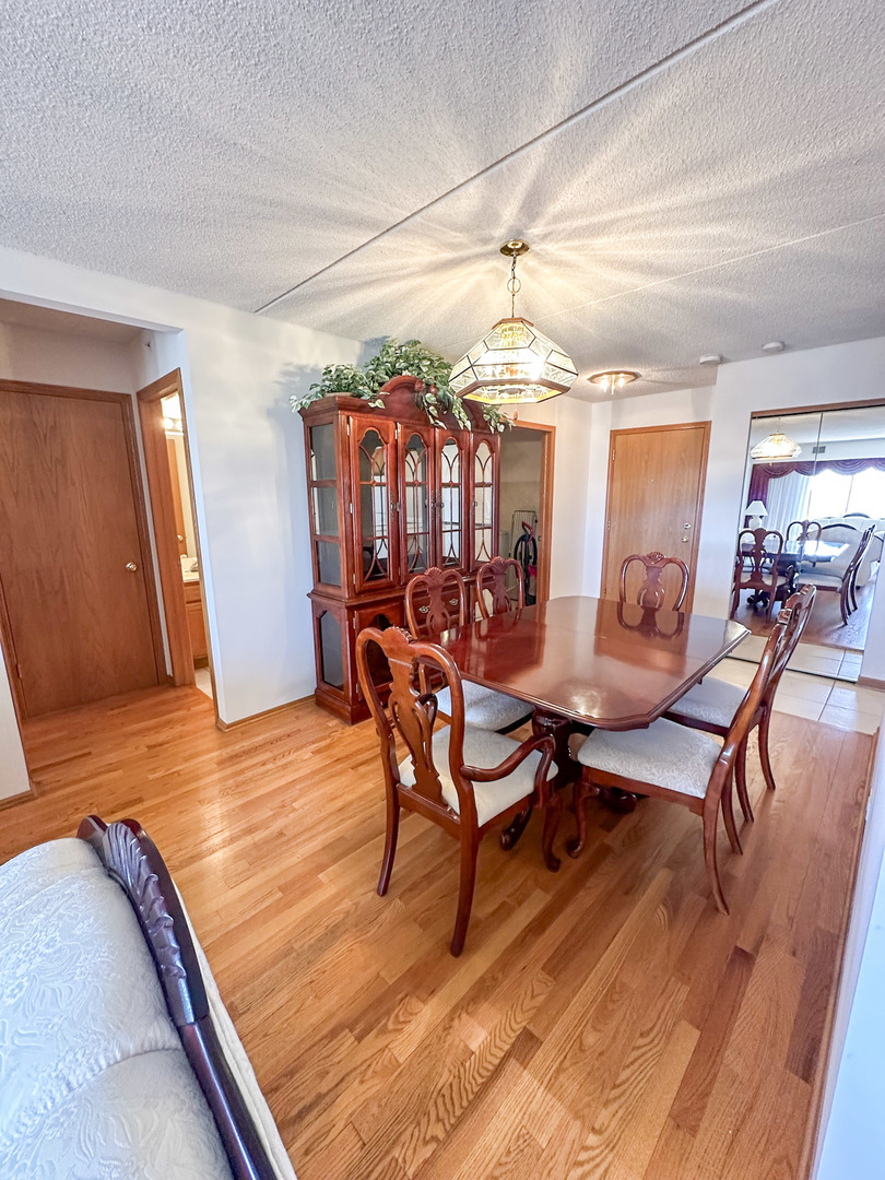 4700 N Harlem Avenue 306 Property Photo 4