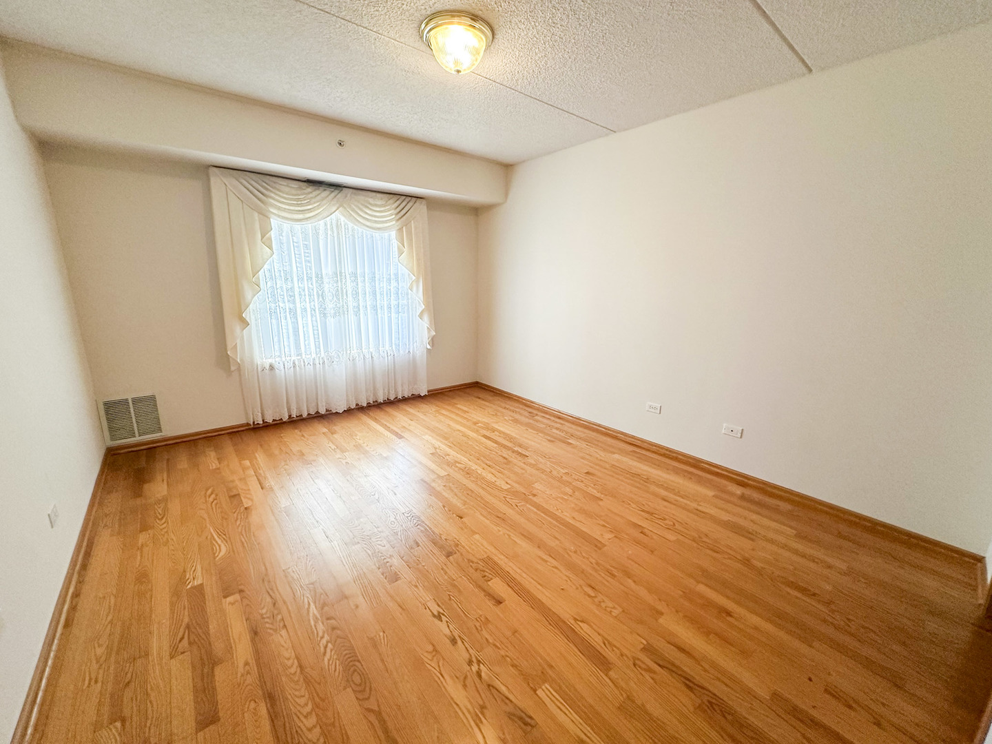 4700 N Harlem Avenue 306 Property Photo 14