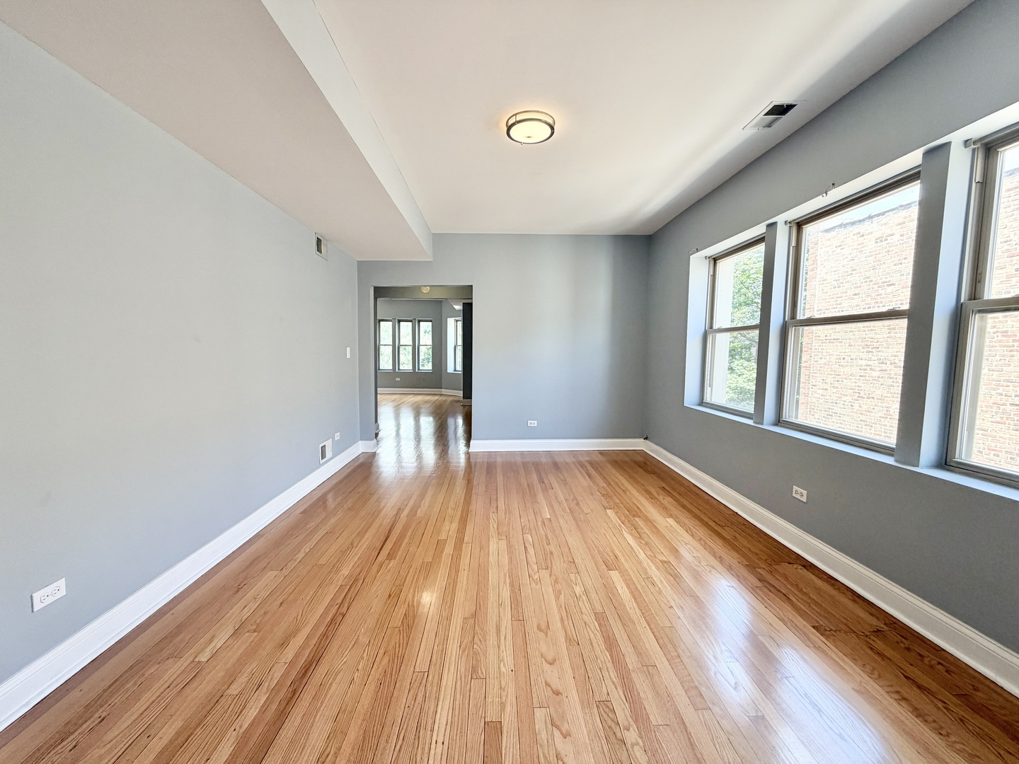7821 S Phillips Avenue 3 Property Photo 6