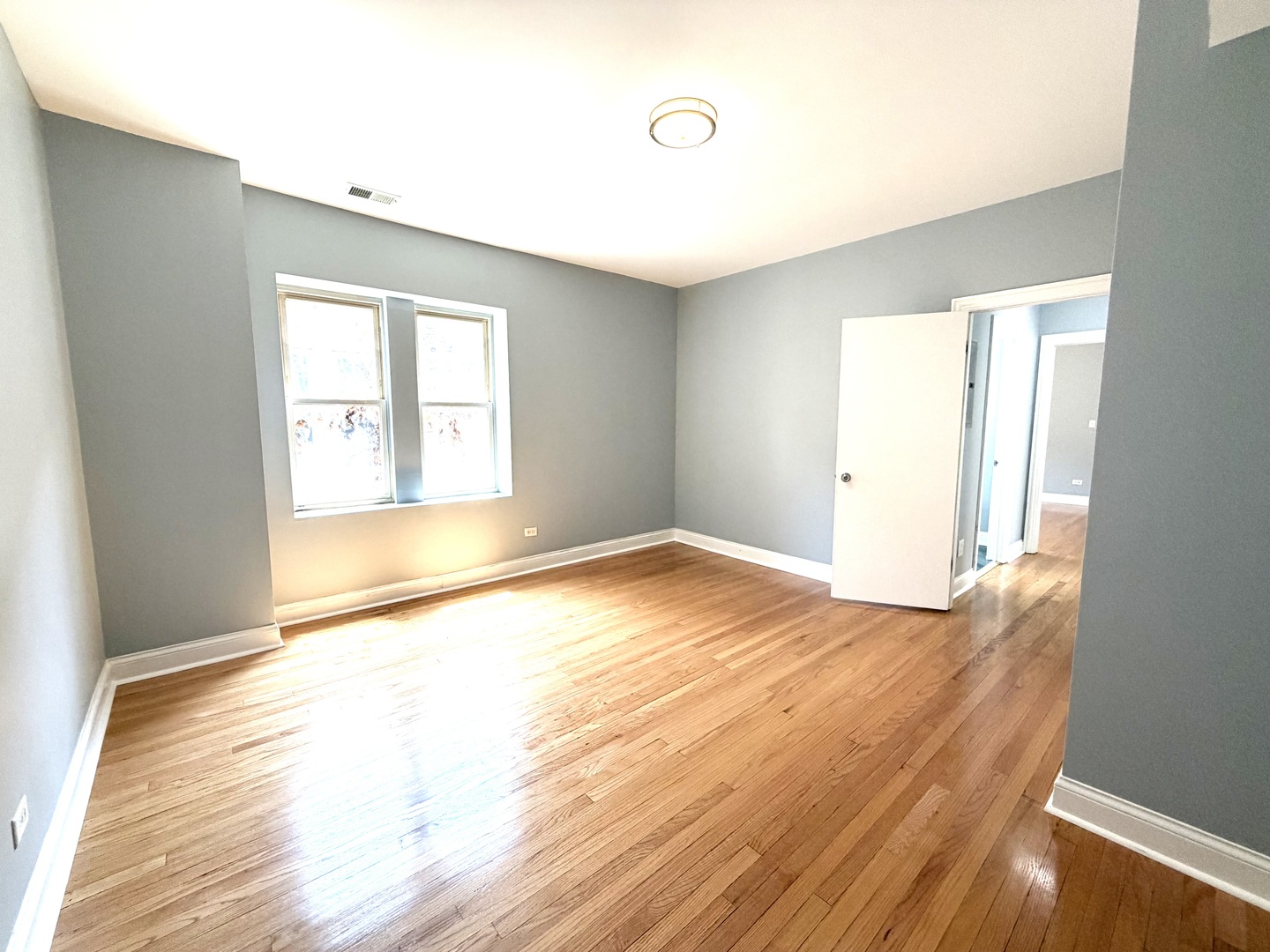7821 S Phillips Avenue 3 Property Photo 10