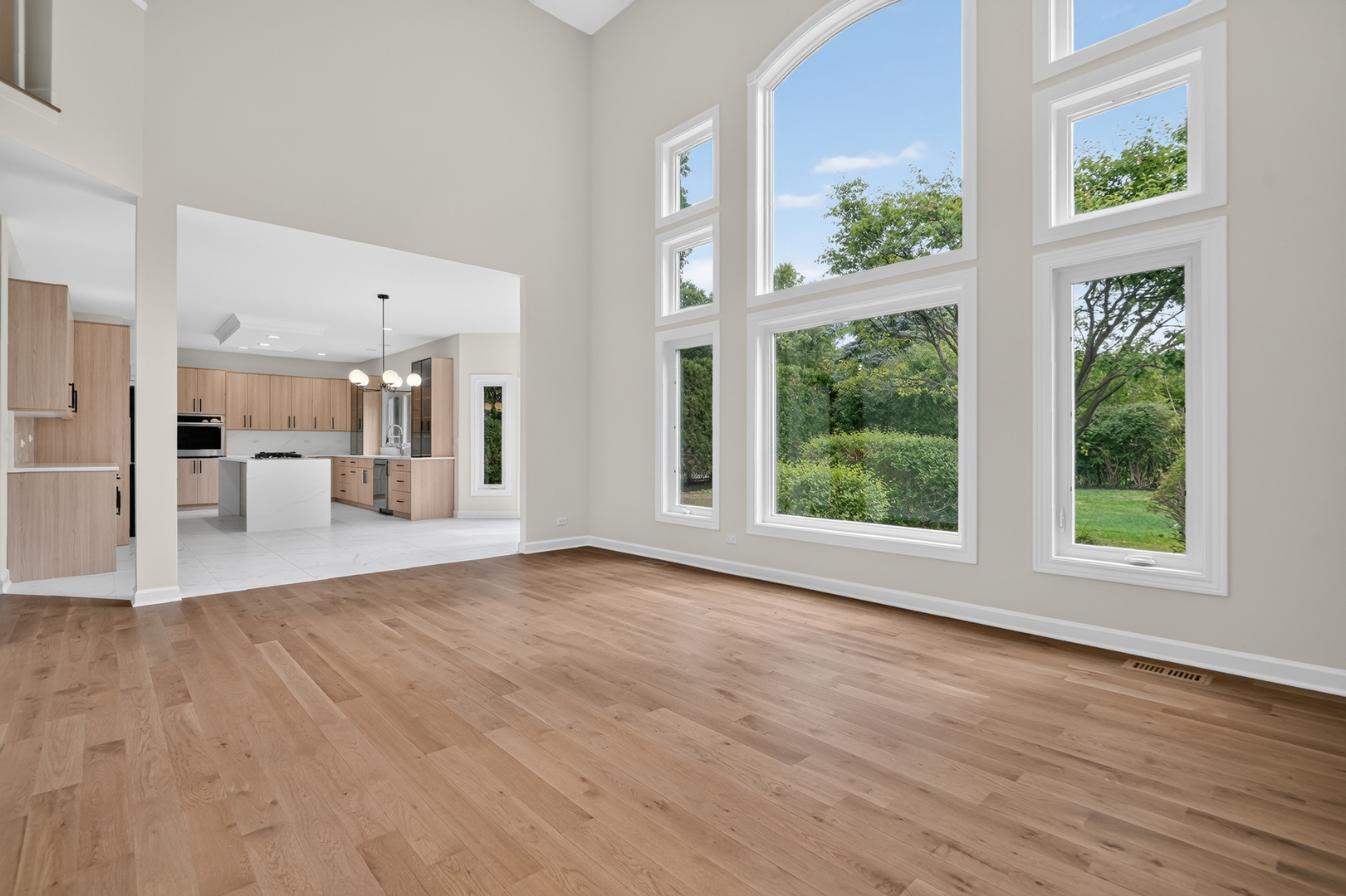 701 S Wilmette Avenue Property Photo 6