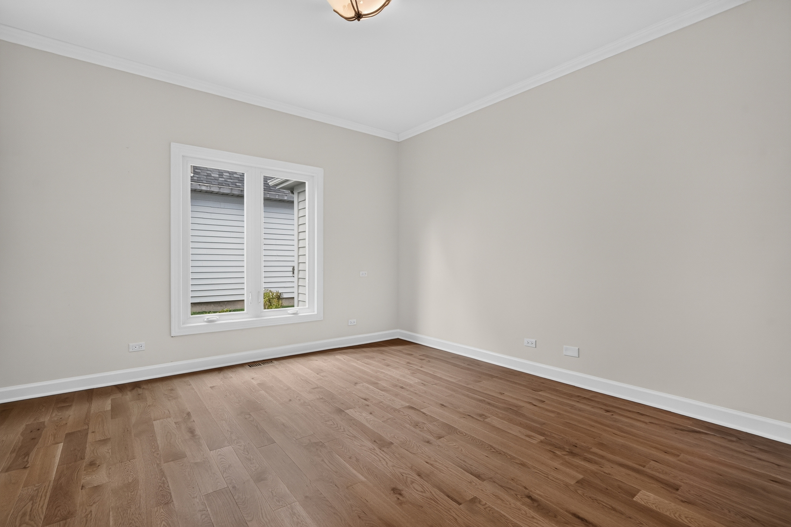 701 S Wilmette Avenue Property Photo 17