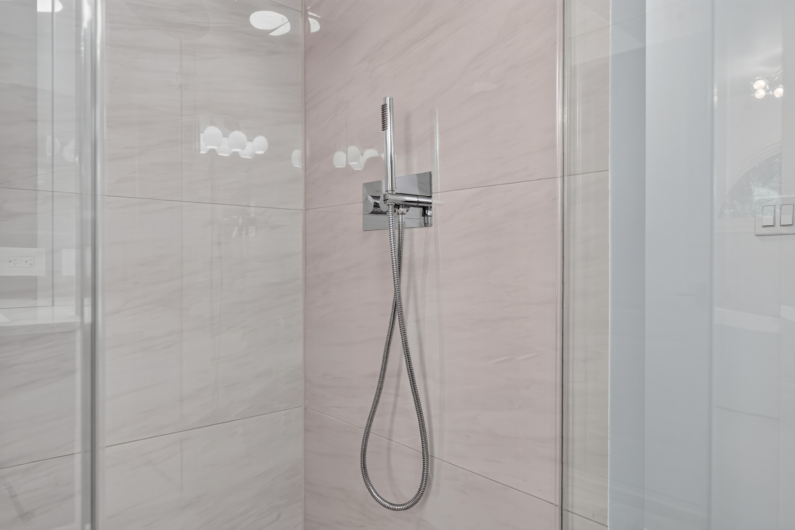 701 S Wilmette Avenue Property Photo 22