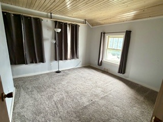 258 17th Place Property Photo 10