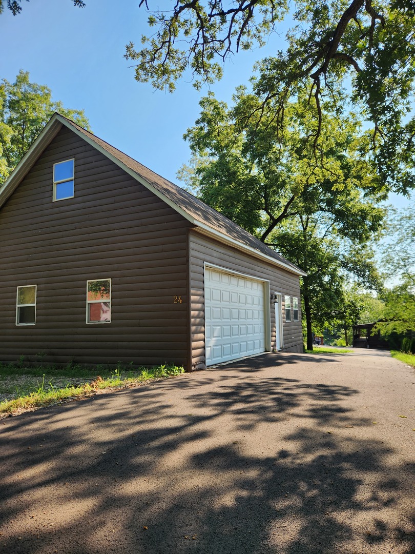 24 Magnolia Drive Property Photo 4