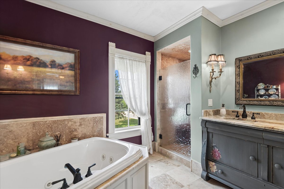 346 Sheridan Road Property Photo 27