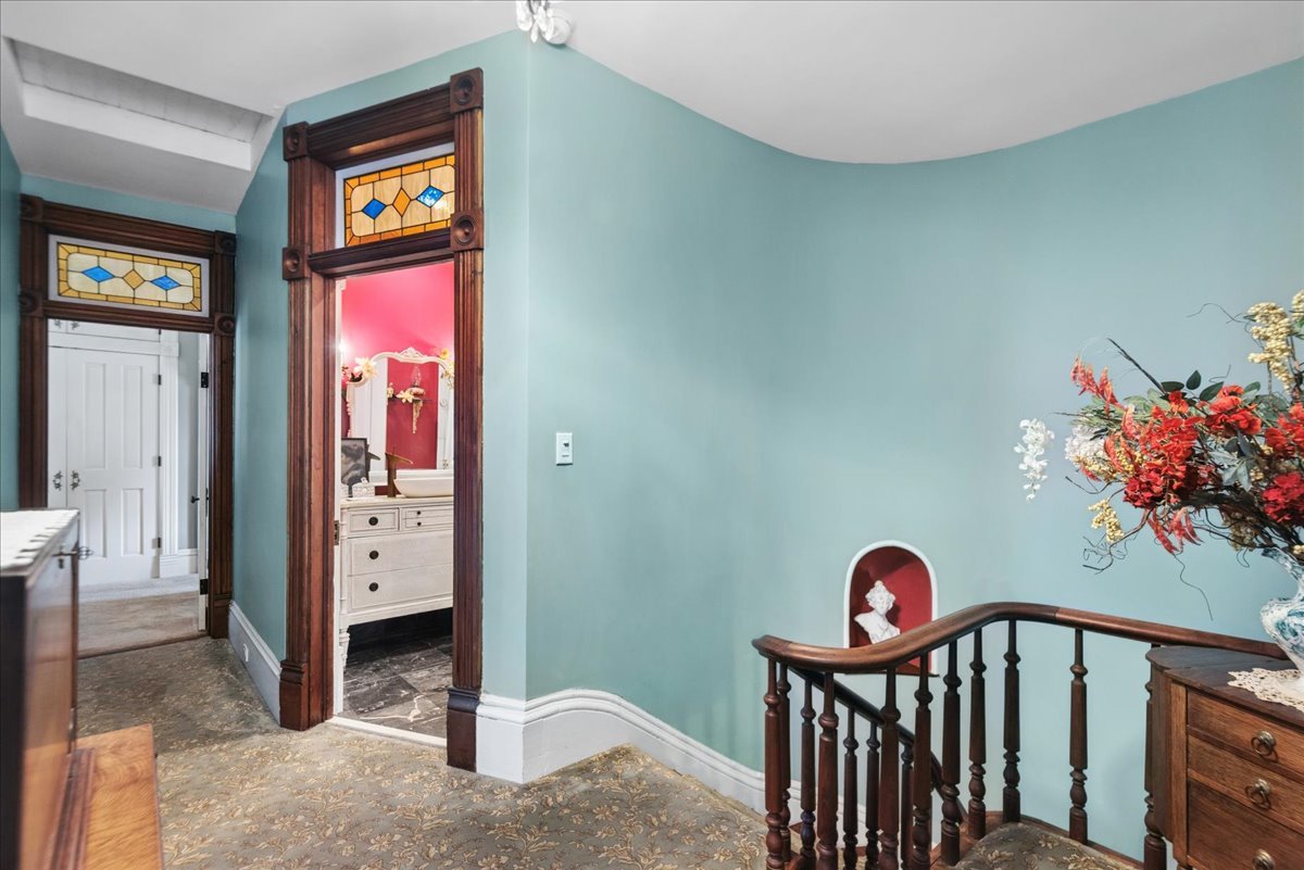 346 Sheridan Road Property Photo 29