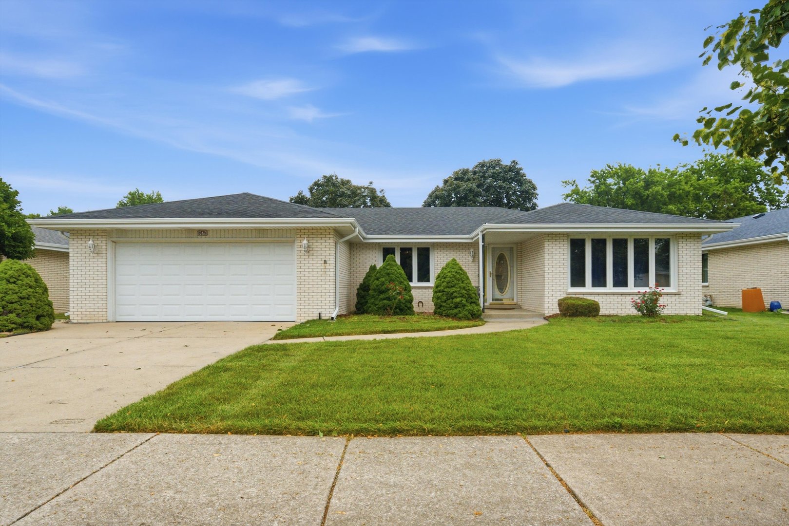 15625 Narcissus Lane Property Photo 1