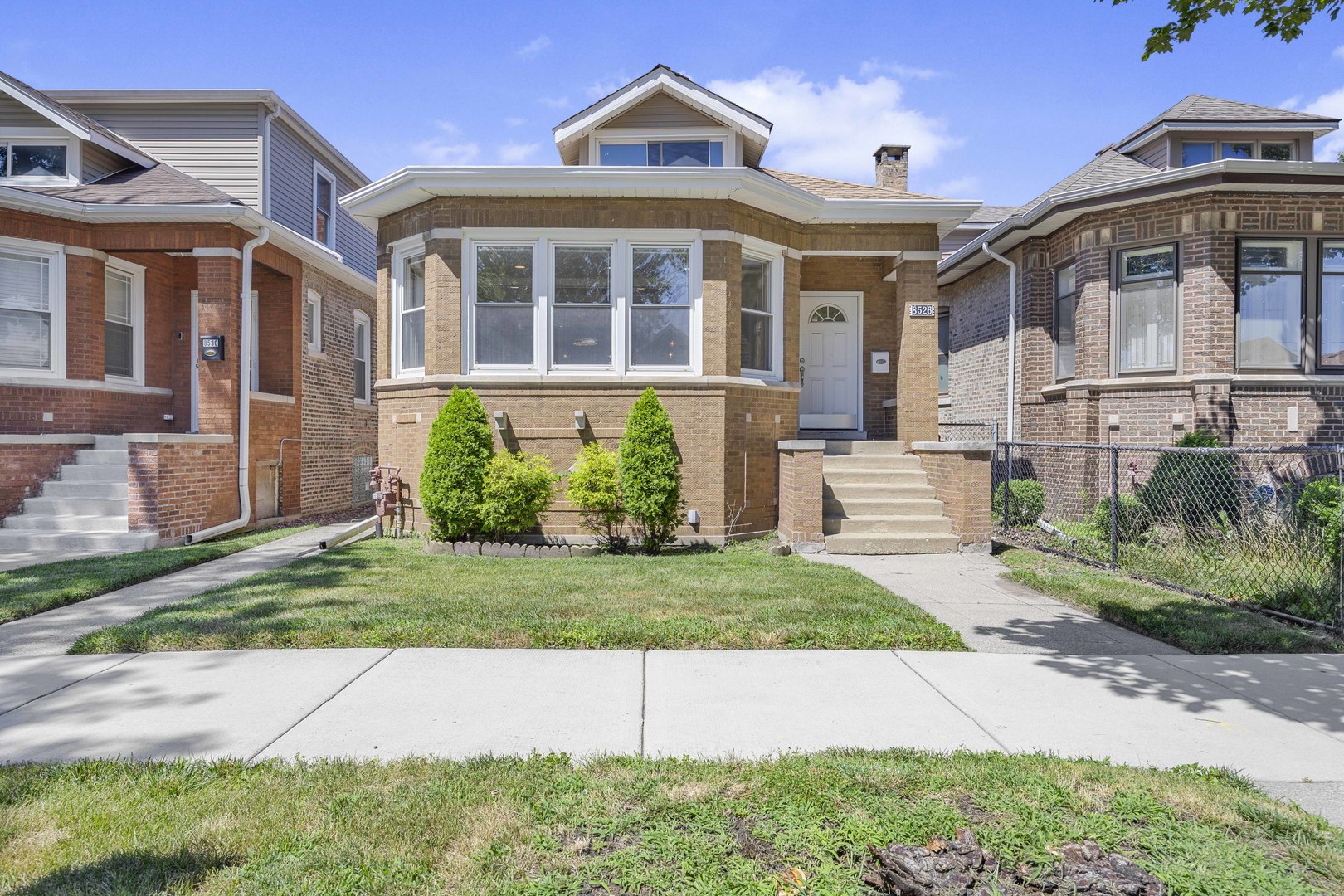 8526 S Euclid Avenue Property Photo 1